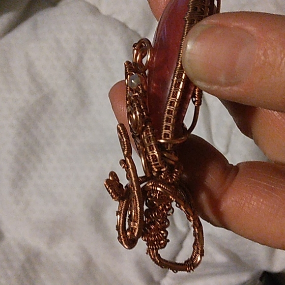 Handcrafted pendent - Picture 3 of 4